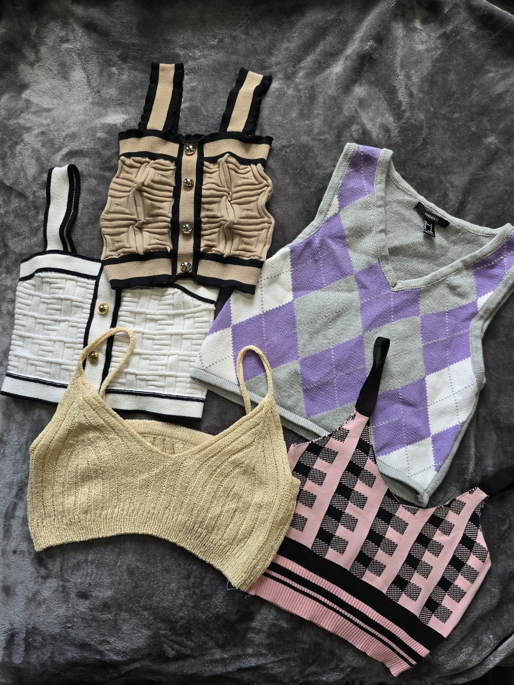 6 For $10 Crop Tops